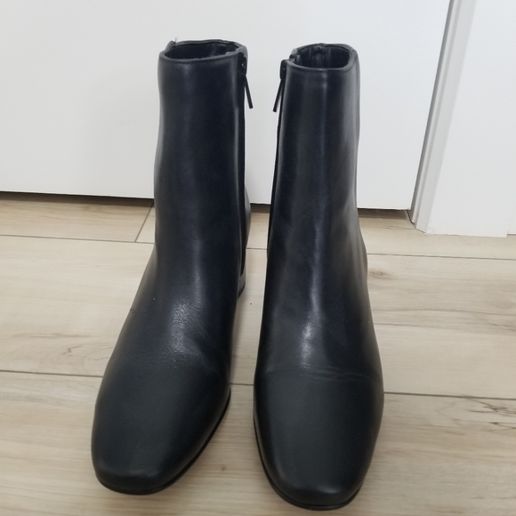 Sam Edelman Shoes - Sam Edelman - Black Leather Boots (Size 7.5)
